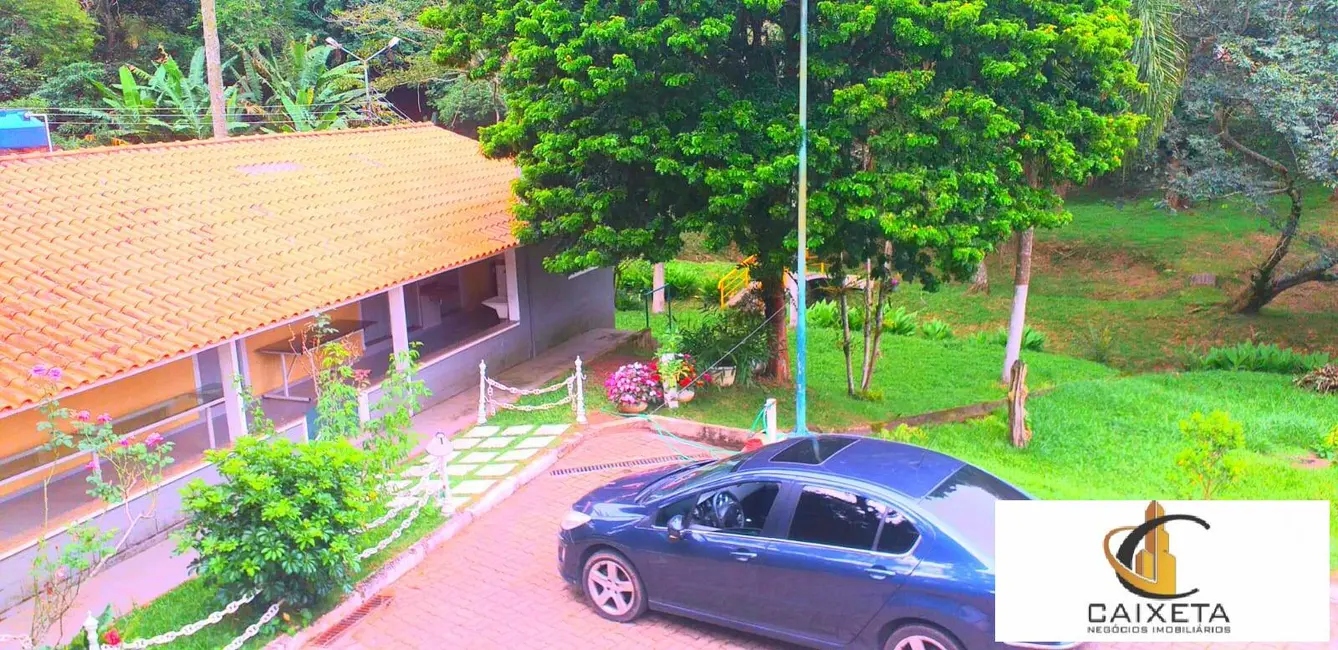 Foto 1 de Chácara com 3 quartos à venda, 7000m2 em Chácaras Monte Serrat, Itapevi - SP