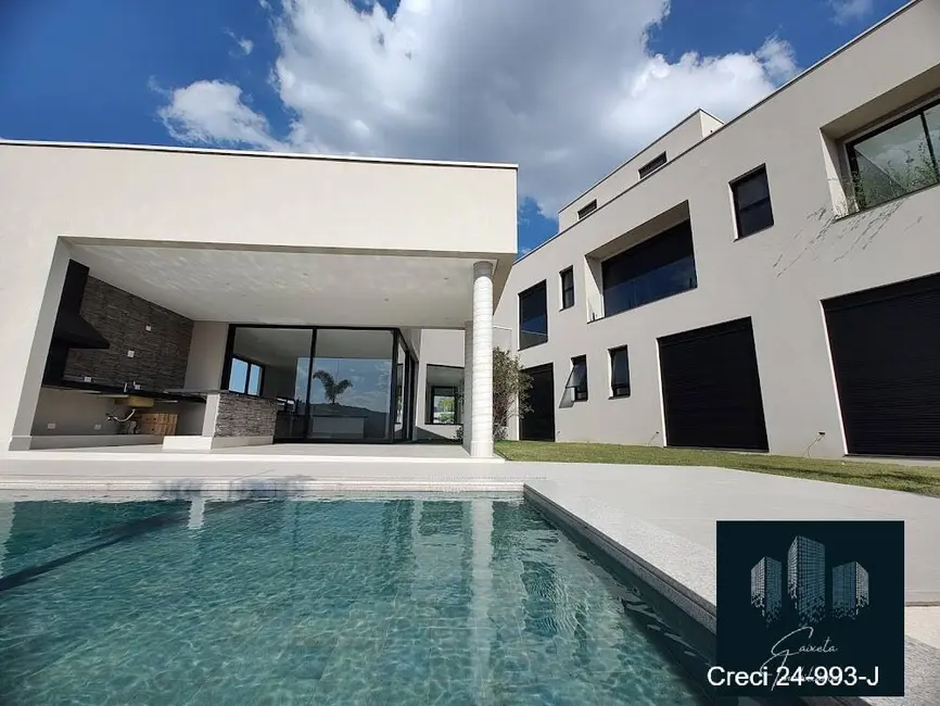 Casa de Condomínio com 4 quartos à venda, 400m2 em Tamboré, Santana De Parnaiba - SP - imagem 2 Foto 2 de Casa de Condomínio com 4 quartos à venda, 400m2 em Tamboré, Santana De Parnaiba - SP