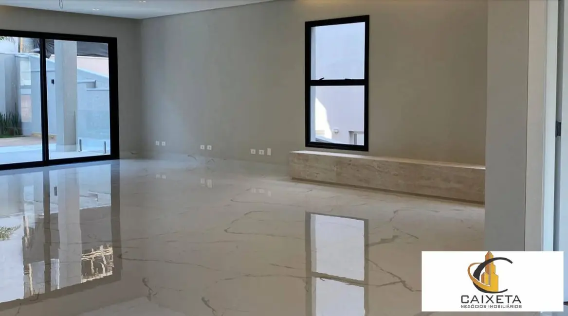 Casa com 4 quartos à venda, 439m2 em Tamboré, Santana De Parnaiba - SP - imagem 5 Foto 5 de Casa com 4 quartos à venda, 439m2 em Tamboré, Santana De Parnaiba - SP