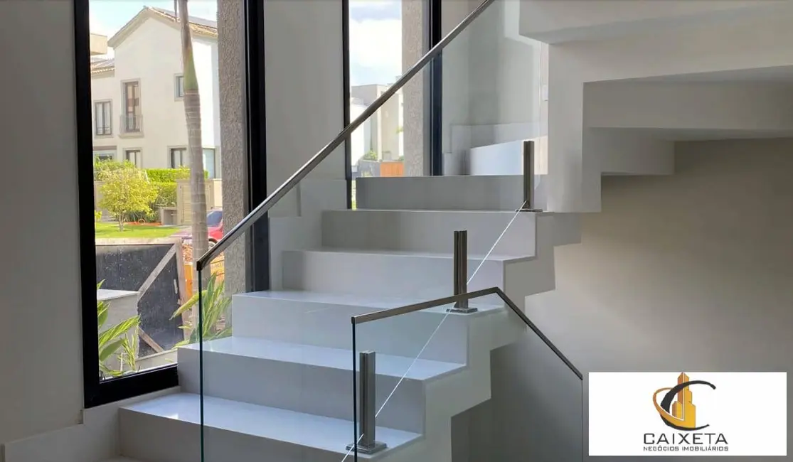 Casa com 4 quartos à venda, 439m2 em Tamboré, Santana De Parnaiba - SP - imagem 8 Foto 8 de Casa com 4 quartos à venda, 439m2 em Tamboré, Santana De Parnaiba - SP