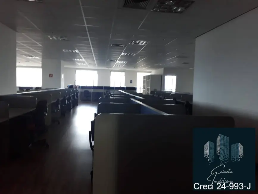Foto 5 de Sala Comercial para alugar, 620m2 em Barueri - SP