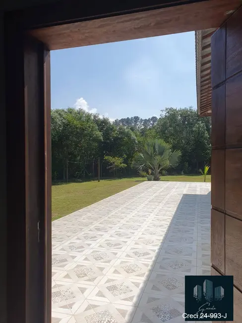 Chácara com 4 quartos à venda, 1700m2 em Vargem Grande Paulista - SP - imagem 3 Foto 3 de Chácara com 4 quartos à venda, 1700m2 em Vargem Grande Paulista - SP