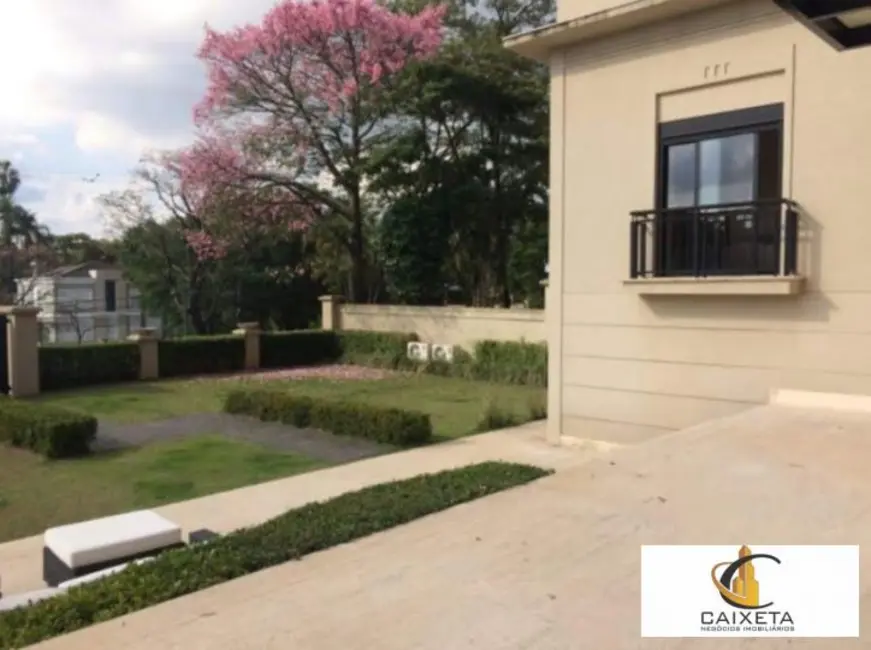 Casa de Condomínio com 6 quartos à venda, 1100m2 em Barueri - SP - imagem 6 Foto 6 de Casa de Condomínio com 6 quartos à venda, 1100m2 em Barueri - SP