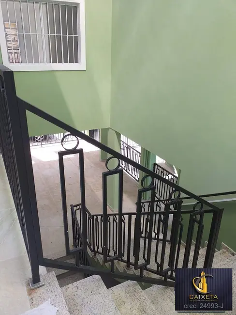 Foto 3 de Apartamento com 1 quarto para alugar, 46m2 em Jardim Tupanci, Barueri - SP