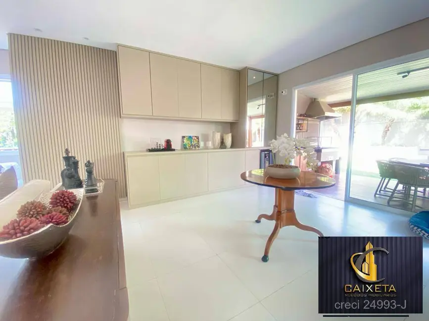 Foto 2 de Casa de Condomínio com 4 quartos à venda, 388m2 em Alphaville, Santana De Parnaiba - SP