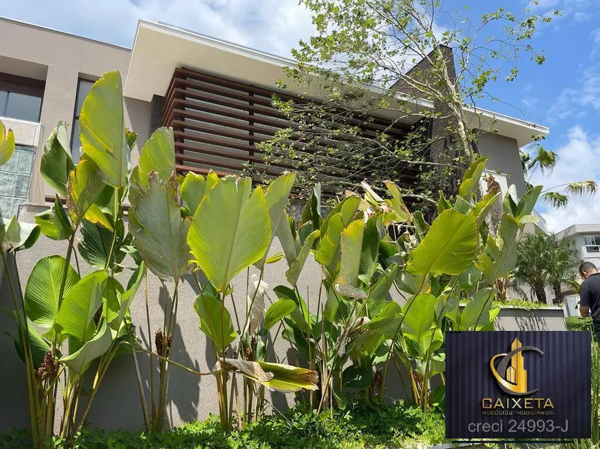 Foto 3 de Casa de Condomínio com 4 quartos à venda, 1010m2 em Tamboré, Santana De Parnaiba - SP