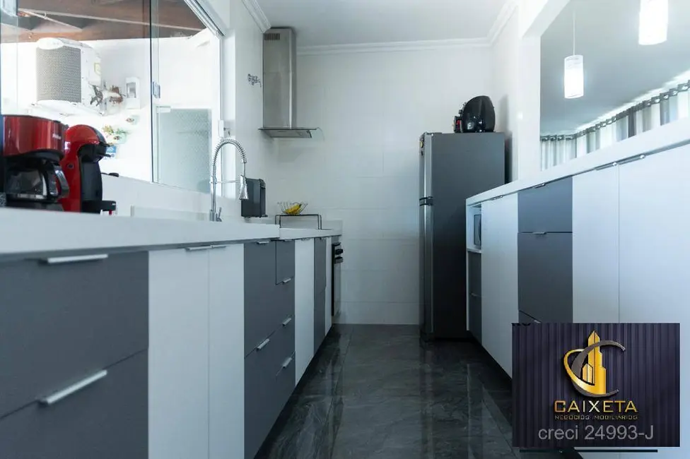 Foto 8 de Casa com 3 quartos à venda, 400m2 em Vila Cardia, Bauru - SP