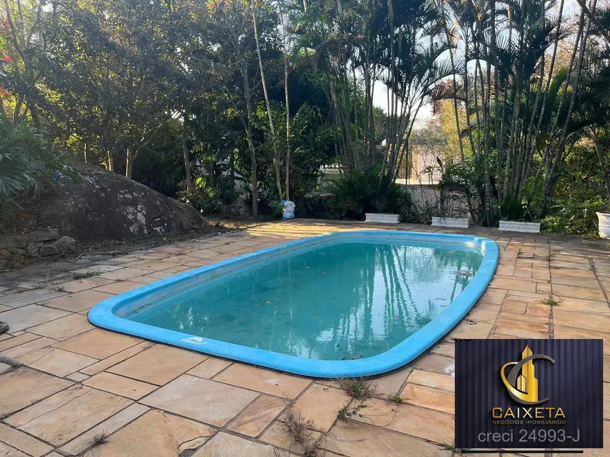 Casa com 3 quartos à venda, 1700m2 em Chácaras São Bento, Valinhos - SP - imagem 4 Foto 4 de Casa com 3 quartos à venda, 1700m2 em Chácaras São Bento, Valinhos - SP