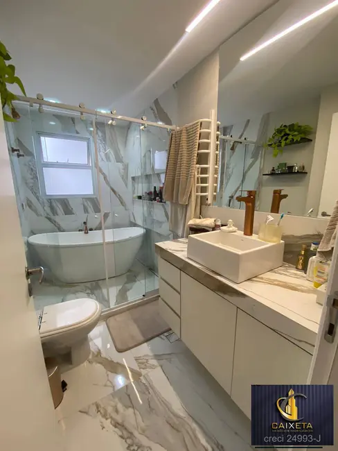 Foto 1 de Apartamento com 4 quartos à venda, 198m2 em Barueri - SP