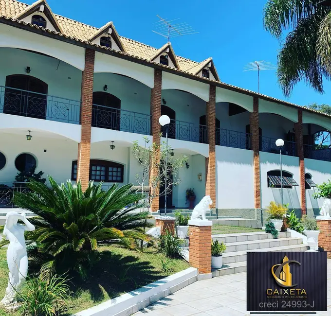 Foto 1 de Chácara com 9 quartos à venda, 25000m2 em Sao Roque - SP