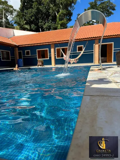 Chácara com 3 quartos à venda, 420m2 em Caete (Mailasqui), Sao Roque - SP - imagem 5 Foto 5 de Chácara com 3 quartos à venda, 420m2 em Caete (Mailasqui), Sao Roque - SP