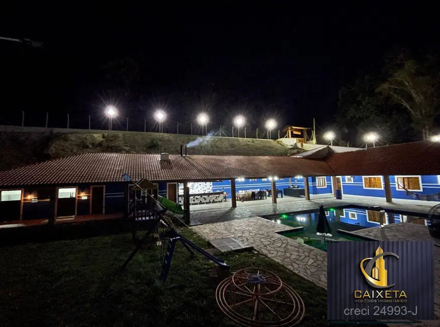 Chácara com 3 quartos à venda, 420m2 em Caete (Mailasqui), Sao Roque - SP - imagem 9 Foto 9 de Chácara com 3 quartos à venda, 420m2 em Caete (Mailasqui), Sao Roque - SP