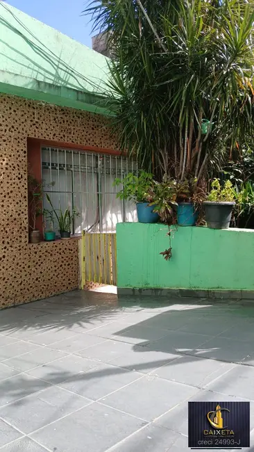 Casa com 5 quartos à venda, 250m2 em Jardim Silveira, Barueri - SP - imagem 2 Foto 2 de Casa com 5 quartos à venda, 250m2 em Jardim Silveira, Barueri - SP