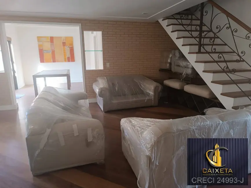 Foto 2 de Casa de Condomínio com 4 quartos para alugar, 700m2 em Tamboré, Santana De Parnaiba - SP