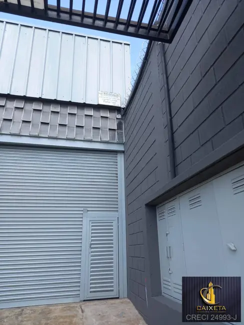 Foto 3 de Armazém / Galpão à venda, 225m2 em Carapicuiba - SP