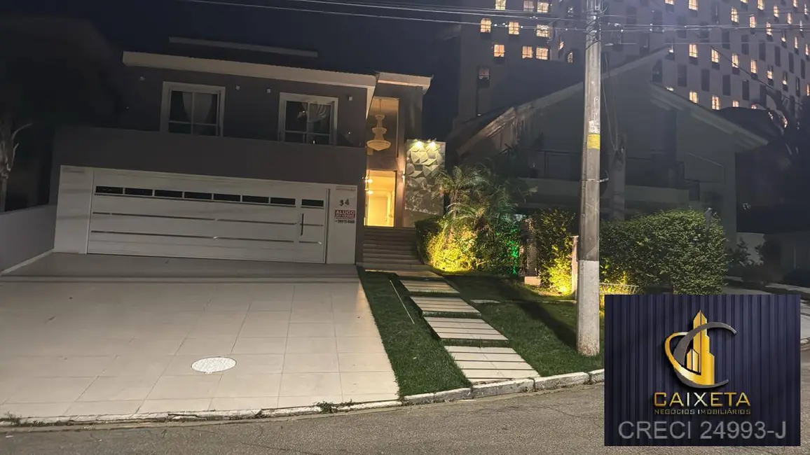 Foto 2 de Casa de Condomínio com 4 quartos para alugar, 450m2 em Alphaville Residencial Plus, Barueri - SP