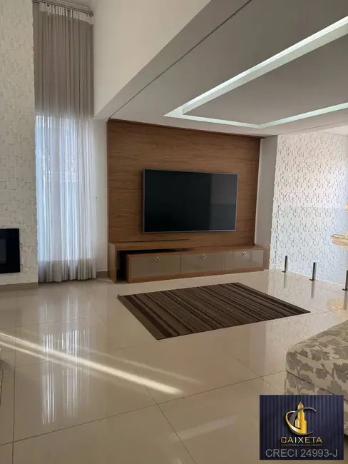 Foto 4 de Casa de Condomínio com 4 quartos para alugar, 450m2 em Alphaville Residencial Plus, Barueri - SP