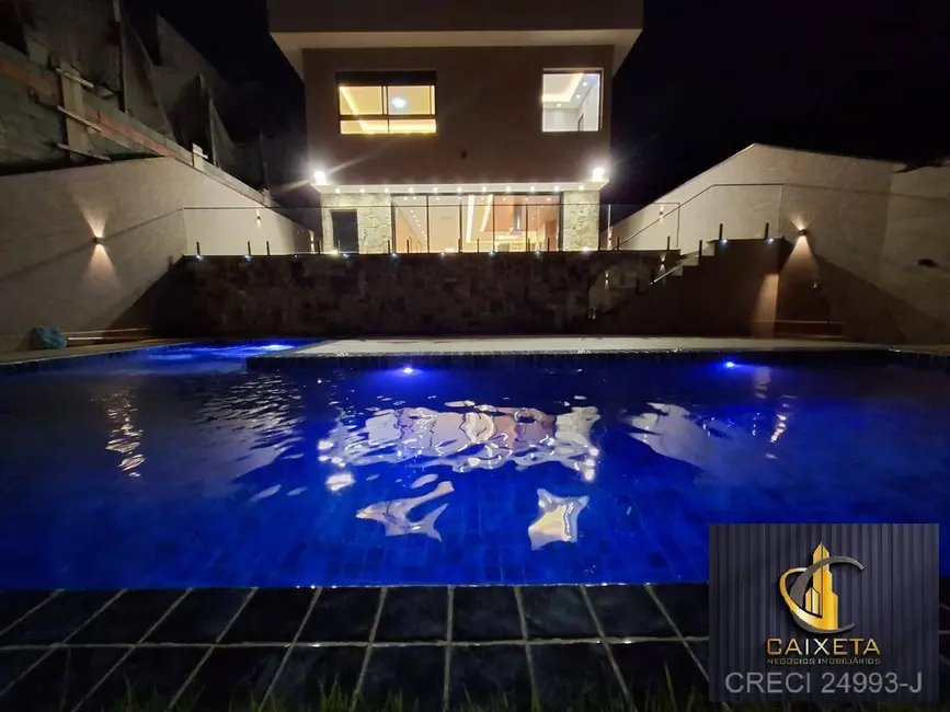 Foto 2 de Casa de Condomínio com 4 quartos à venda, 335m2 em Chácara do Solar II (Fazendinha), Santana De Parnaiba - SP