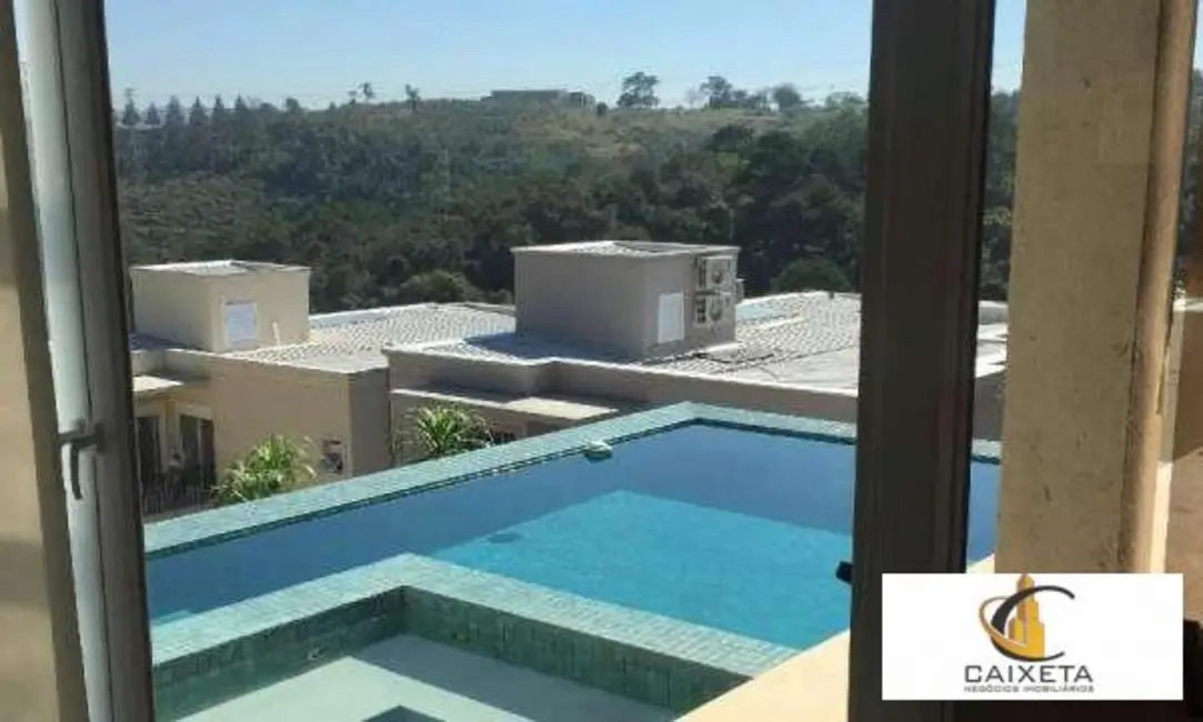 Foto 3 de Casa de Condomínio com 3 quartos à venda, 300m2 em Alphaville, Santana De Parnaiba - SP