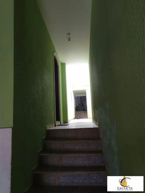 Foto 6 de Casa com 4 quartos à venda, 228m2 em Jardim São José, Barueri - SP