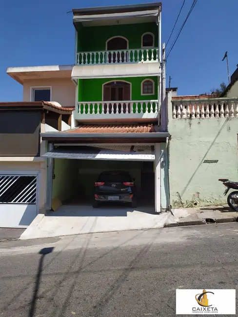 Foto 1 de Casa com 4 quartos à venda, 228m2 em Jardim São José, Barueri, SP