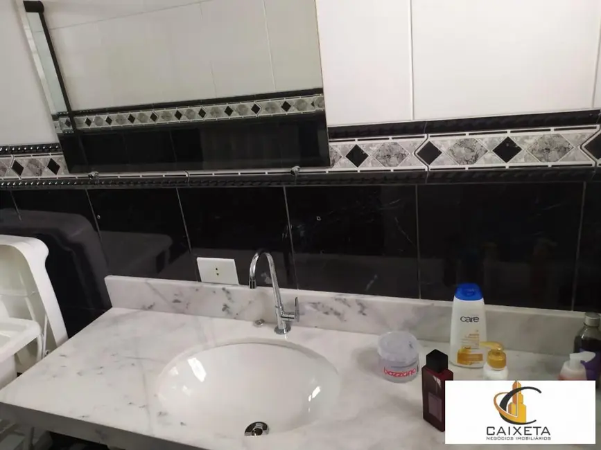 Foto 7 de Casa com 4 quartos à venda, 228m2 em Jardim São José, Barueri - SP