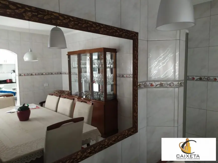 Foto 3 de Casa com 4 quartos à venda, 228m2 em Jardim São José, Barueri - SP