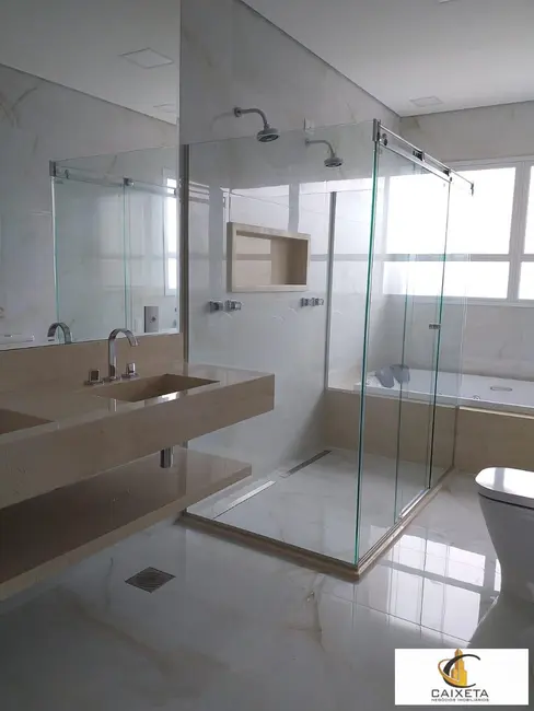 Casa com 4 quartos à venda, 800m2 em Alphaville, Santana De Parnaiba - SP - imagem 5 Foto 5 de Casa com 4 quartos à venda, 800m2 em Alphaville, Santana De Parnaiba - SP