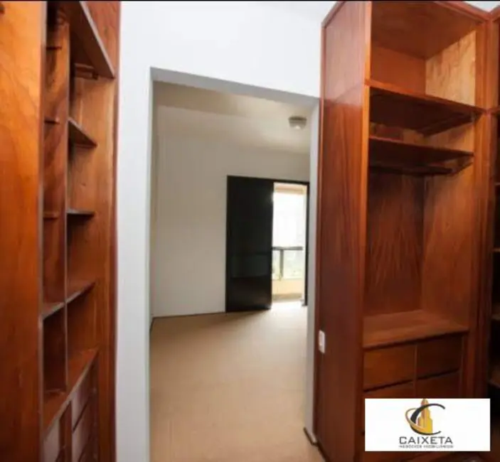 Foto 8 de Apartamento com 4 quartos à venda e para alugar, 200m2 em Vila Morumbi, São Paulo - SP