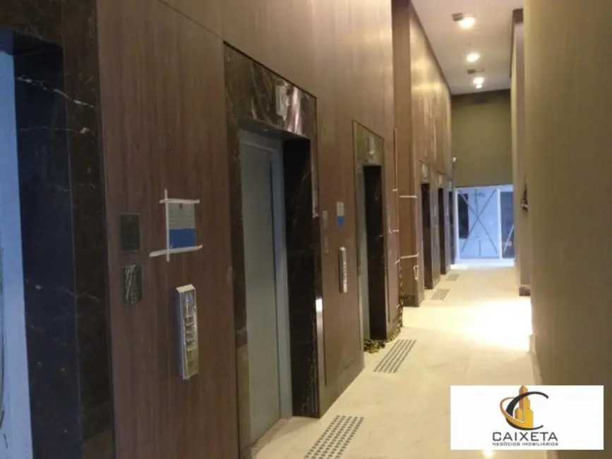 Sala Comercial à venda e para alugar, 1028m2 em Barueri - SP - imagem 9 Foto 9 de Sala Comercial à venda e para alugar, 1028m2 em Barueri - SP