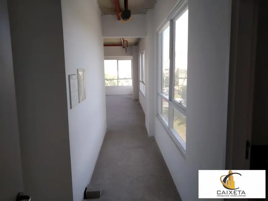 Sala Comercial à venda, 156m2 em Vila Nilva, Barueri - SP - imagem 6 Foto 6 de Sala Comercial à venda, 156m2 em Vila Nilva, Barueri - SP