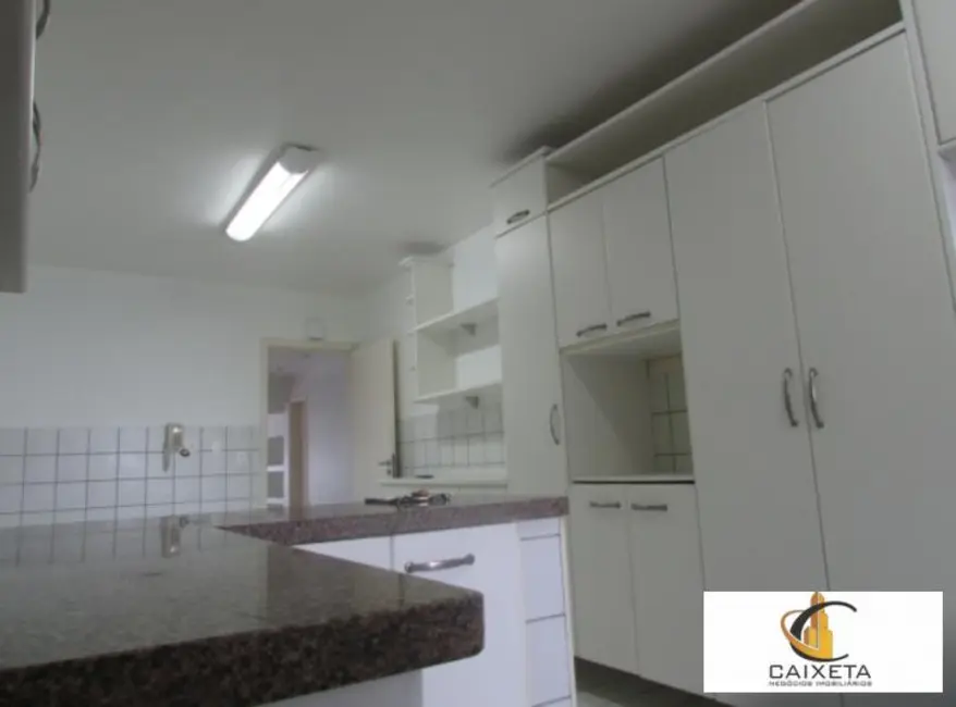 Foto 9 de Apartamento com 4 quartos à venda, 289m2 em Barueri - SP