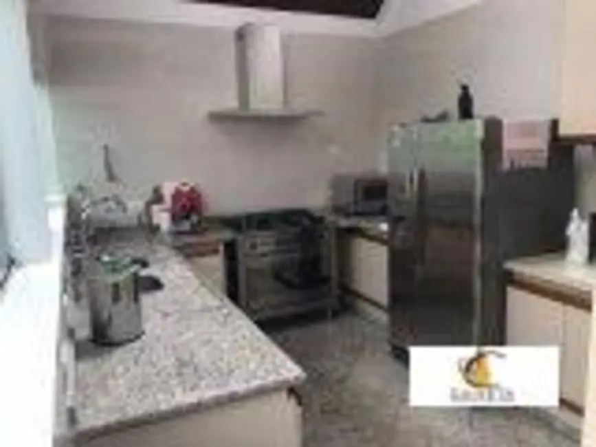 Casa de Condomínio com 4 quartos à venda, 640m2 em Barueri - SP - imagem 6 Foto 6 de Casa de Condomínio com 4 quartos à venda, 640m2 em Barueri - SP