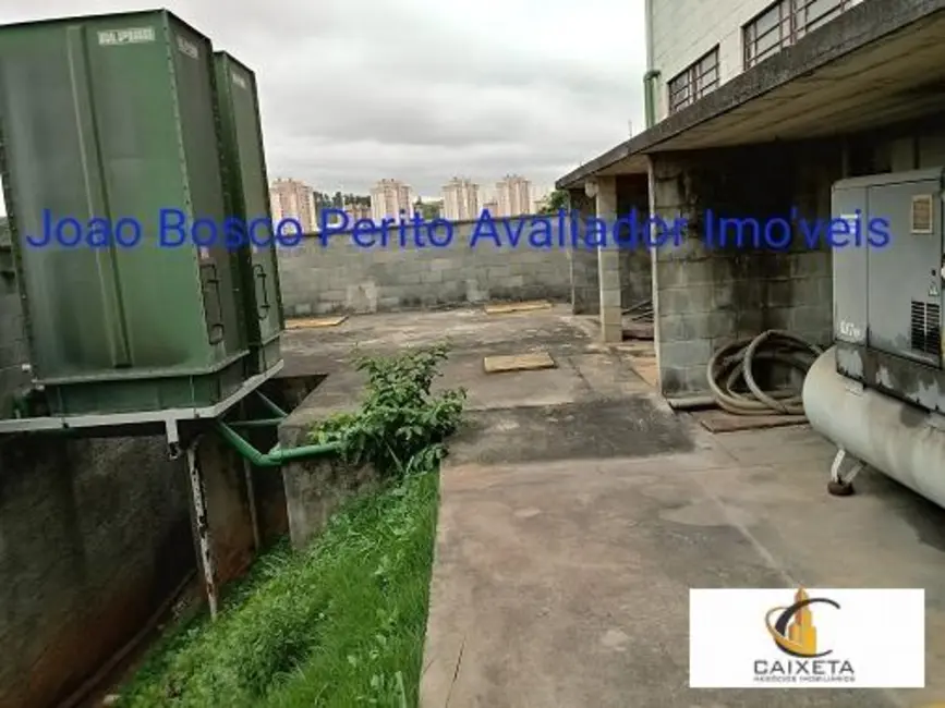 Armazém / Galpão à venda e para alugar, 2241m2 em Cajamar - SP - imagem 6 Foto 6 de Armazém / Galpão à venda e para alugar, 2241m2 em Cajamar - SP