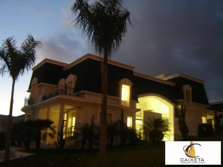 Casa de Condomínio com 6 quartos à venda, 1760m2 em Tamboré, Santana De Parnaiba - SP - imagem 5 Foto 5 de Casa de Condomínio com 6 quartos à venda, 1760m2 em Tamboré, Santana De Parnaiba - SP