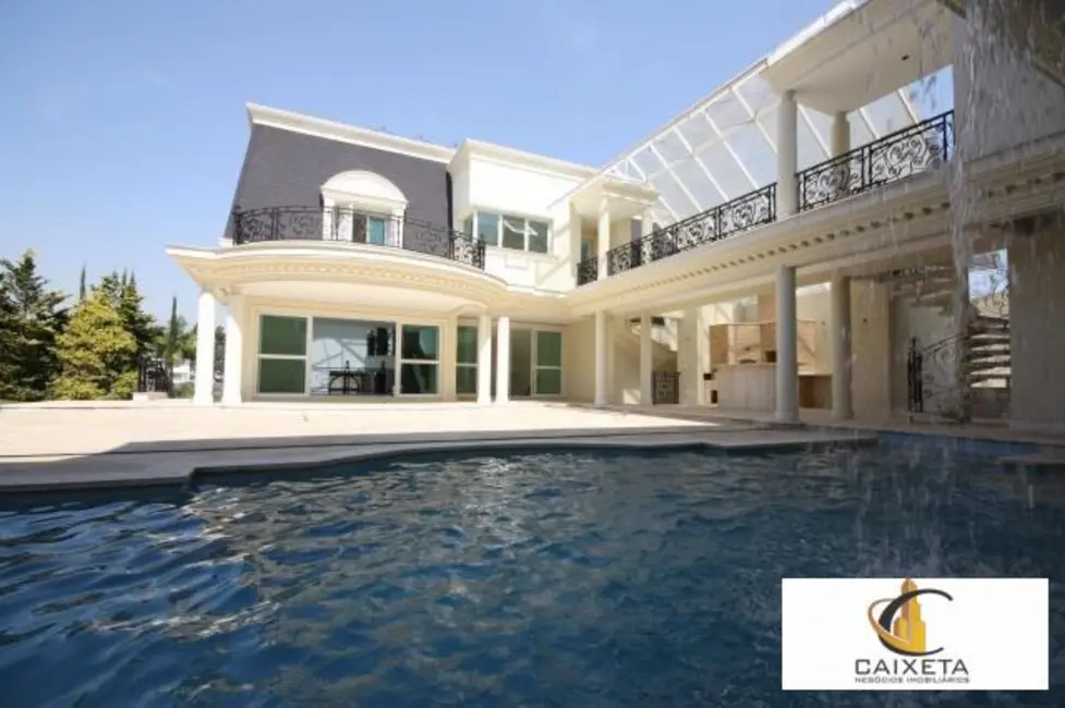 Casa de Condomínio com 6 quartos à venda, 1760m2 em Tamboré, Santana De Parnaiba - SP - imagem 8 Foto 8 de Casa de Condomínio com 6 quartos à venda, 1760m2 em Tamboré, Santana De Parnaiba - SP