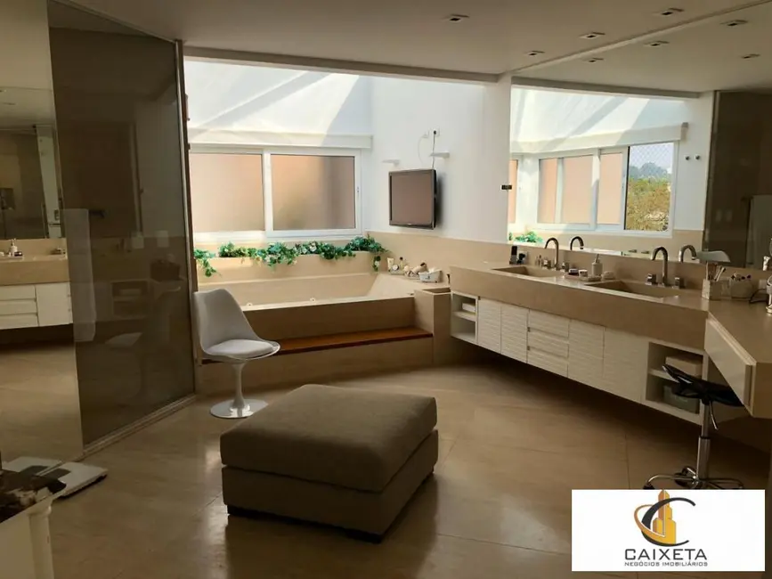 Foto 8 de Casa de Condomínio com 5 quartos à venda, 1500m2 em Alphaville, Santana De Parnaiba - SP