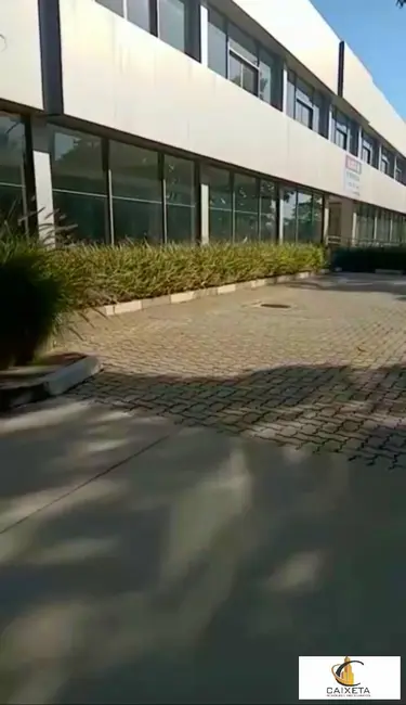 Armazém / Galpão para alugar, 3429m2 em Barueri - SP - imagem 7 Foto 7 de Armazém / Galpão para alugar, 3429m2 em Barueri - SP