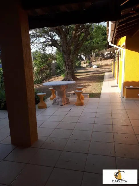 Casa de Condomínio com 4 quartos à venda, 1350m2 em Chácaras São Bento, Valinhos - SP - imagem 5 Foto 5 de Casa de Condomínio com 4 quartos à venda, 1350m2 em Chácaras São Bento, Valinhos - SP