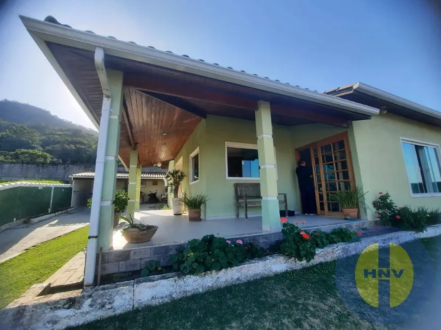 Foto 1 de Casa com 2 quartos à venda em Jardim Atlântico Oeste (Itaipuaçu), Marica - RJ