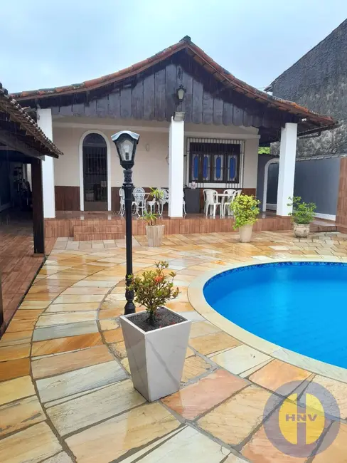 Foto 1 de Casa com 2 quartos à venda em Jardim Atlântico Oeste (Itaipuaçu), Marica - RJ