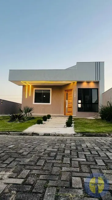 Foto 1 de Casa com 2 quartos à venda em Jardim Atlântico Oeste (Itaipuaçu), Marica - RJ