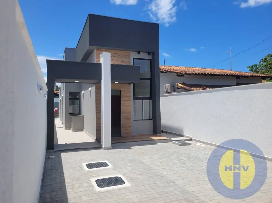 Foto 1 de Casa com 2 quartos à venda em Jardim Atlântico Oeste (Itaipuaçu), Marica - RJ