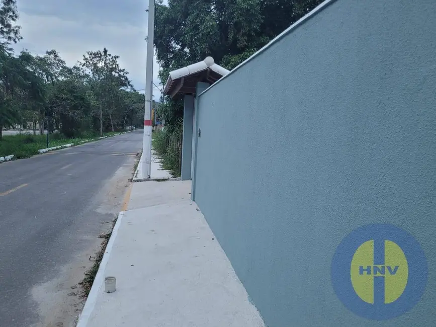 Foto 2 de Casa com 3 quartos à venda em Jardim Atlântico Oeste (Itaipuaçu), Marica - RJ