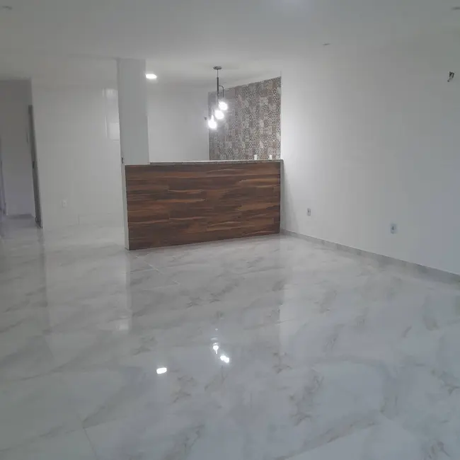 Foto 8 de Casa com 2 quartos à venda, 240m2 em Jardim Atlântico Leste (Itaipuaçu), Marica - RJ