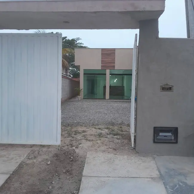 Foto 4 de Casa com 2 quartos à venda, 240m2 em Jardim Atlântico Leste (Itaipuaçu), Marica - RJ