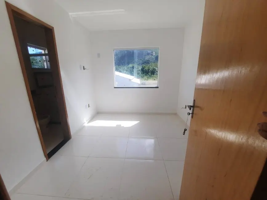 Foto 8 de Casa com 2 quartos à venda, 80m2 em Barroco (Itaipuaçu), Marica - RJ