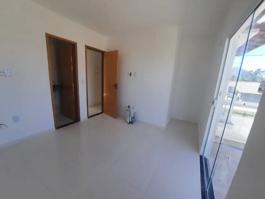 Foto 7 de Casa com 2 quartos à venda, 80m2 em Barroco (Itaipuaçu), Marica - RJ