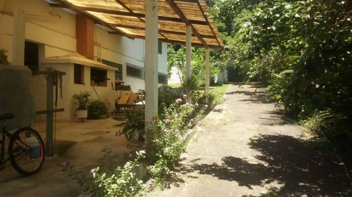 Foto 1 de Chácara à venda, 480m2 em Itaocaia Valley (Itaipuaçu), Marica - RJ
