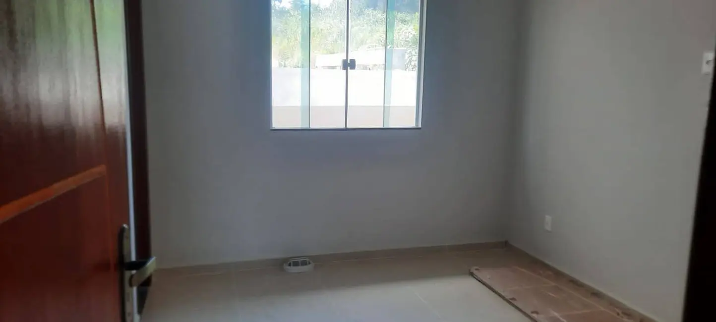 Foto 6 de Casa com 2 quartos à venda, 125m2 em Barroco (Itaipuaçu), Marica - RJ